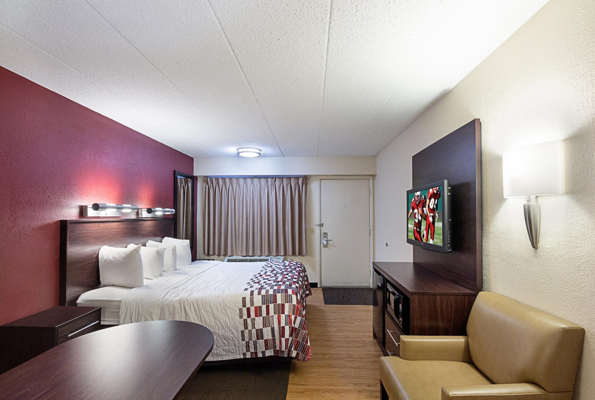 Red Roof Inn Cincinnati East - Beechmont Cherry Grove Zewnętrze zdjęcie