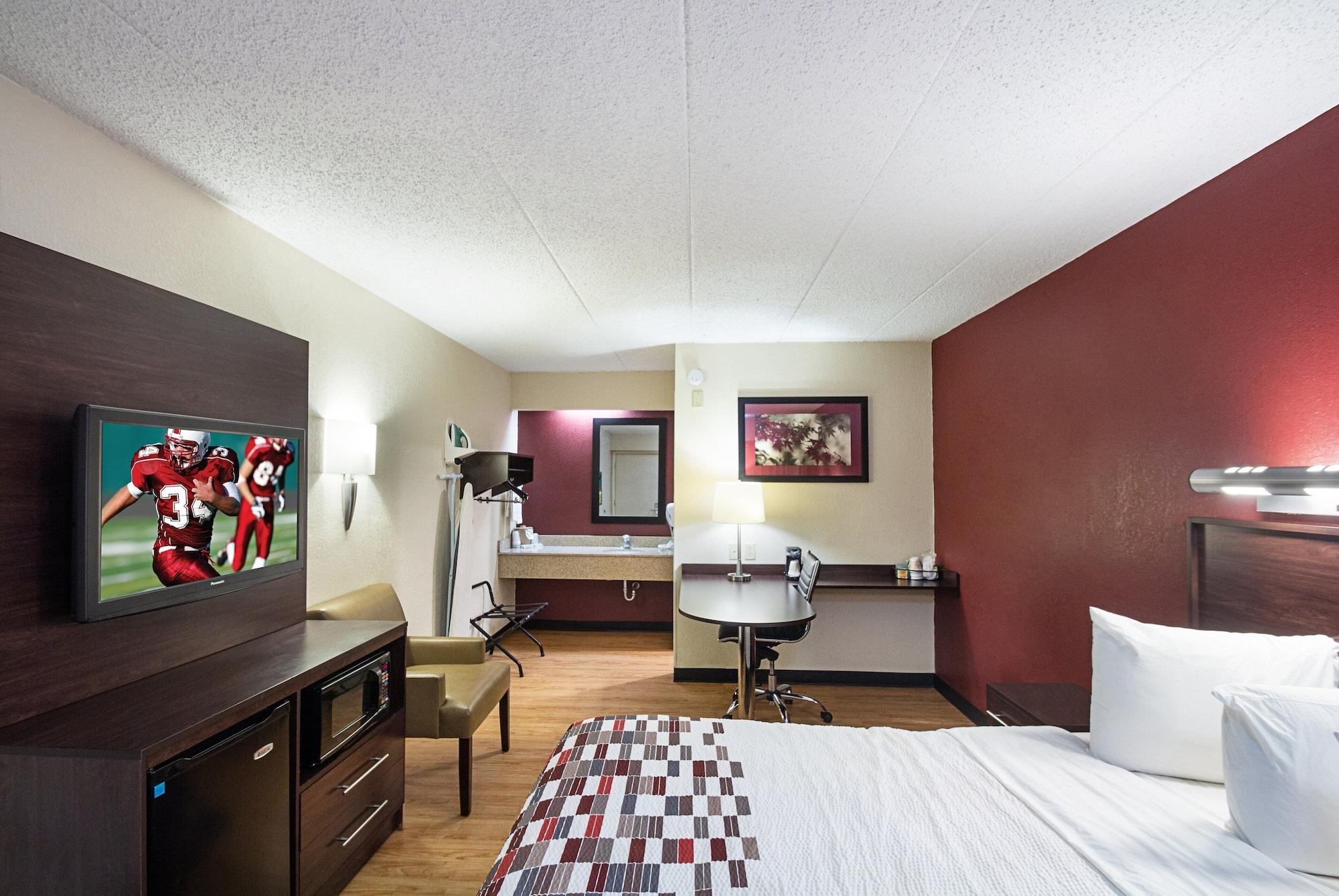 Red Roof Inn Cincinnati East - Beechmont Cherry Grove Zewnętrze zdjęcie