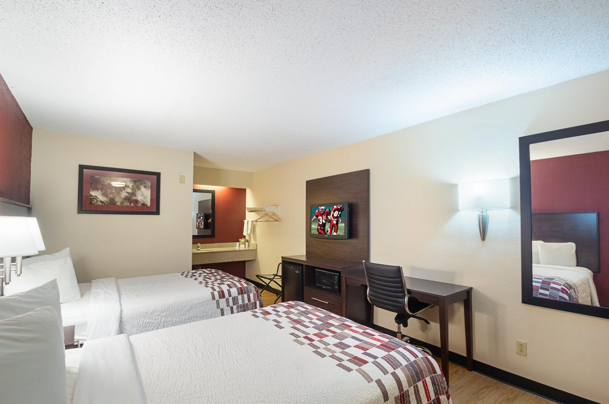Red Roof Inn Cincinnati East - Beechmont Cherry Grove Zewnętrze zdjęcie
